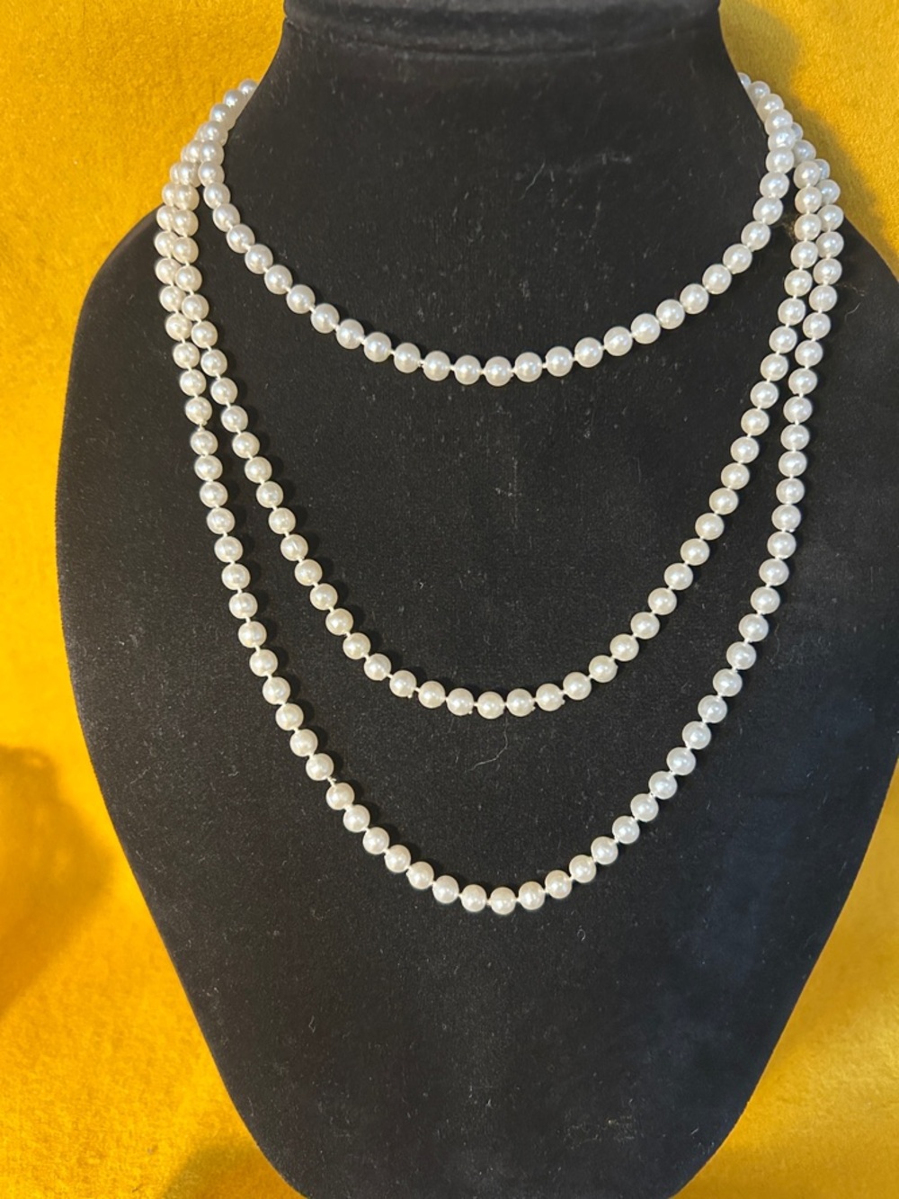 Vintage Elegant White Pearl Triple-Strand Necklace for Women like New 29”